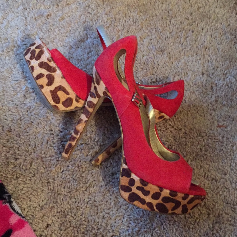 Jessica Simpson Cheetah Heels